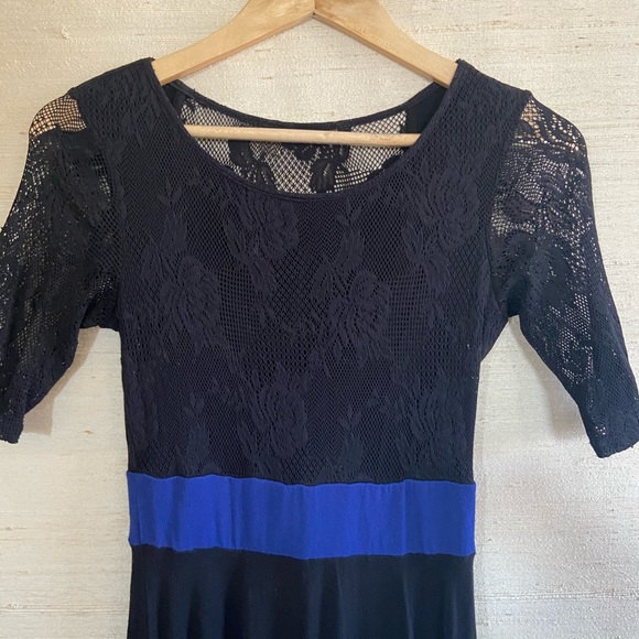 GUESS Black Dress - Picture 3 of 9